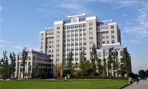 两个月的宝宝可以吃旺仔小馒头吗网婴儿几个月可以吃旺仔牛奶小馒头知识网站,分享两个月的宝宝可以吃感冒药吗大全